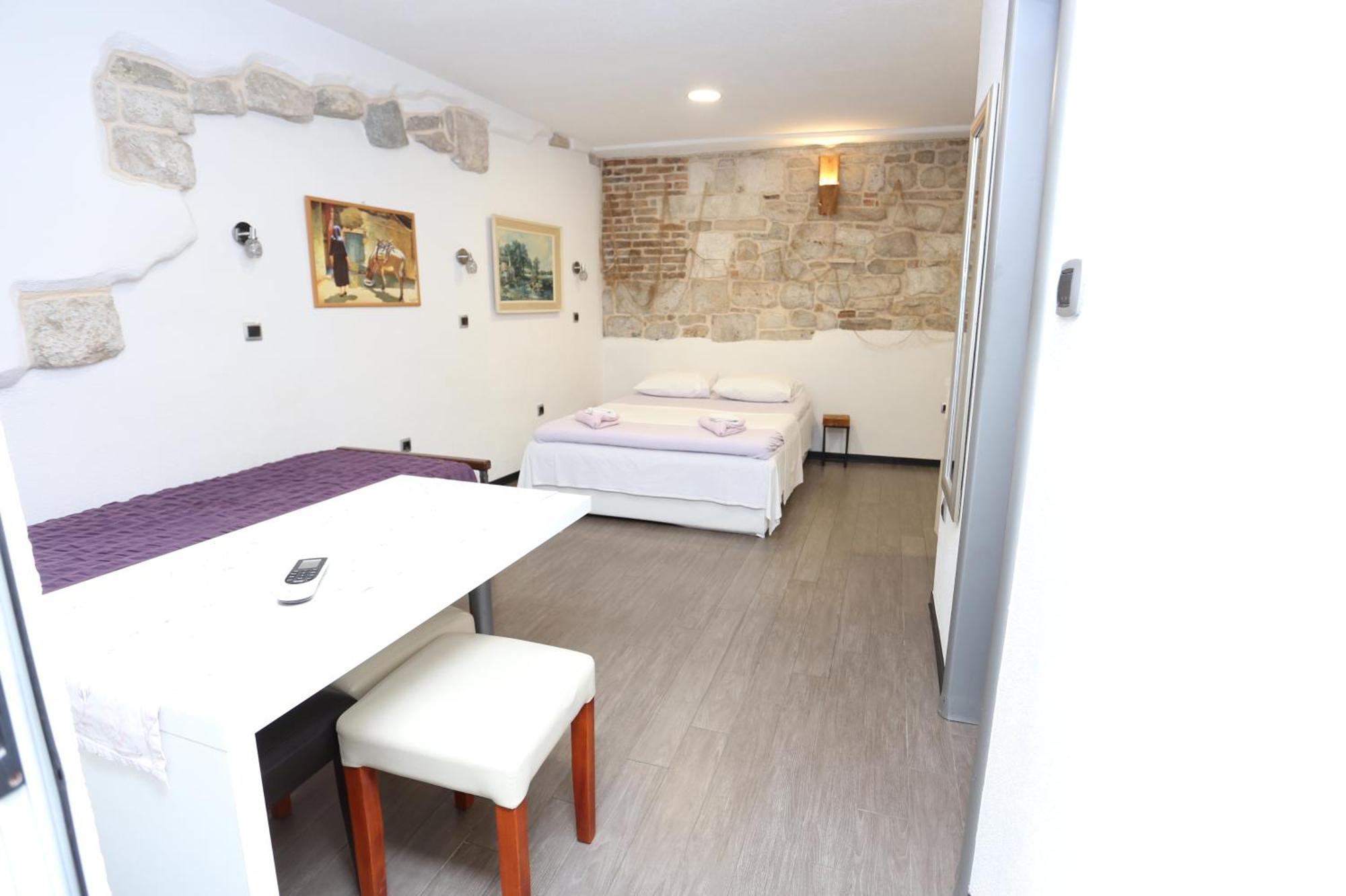 Apartments Nikolla Сплит Экстерьер фото
