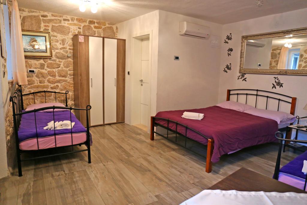Apartments Nikolla Сплит Экстерьер фото