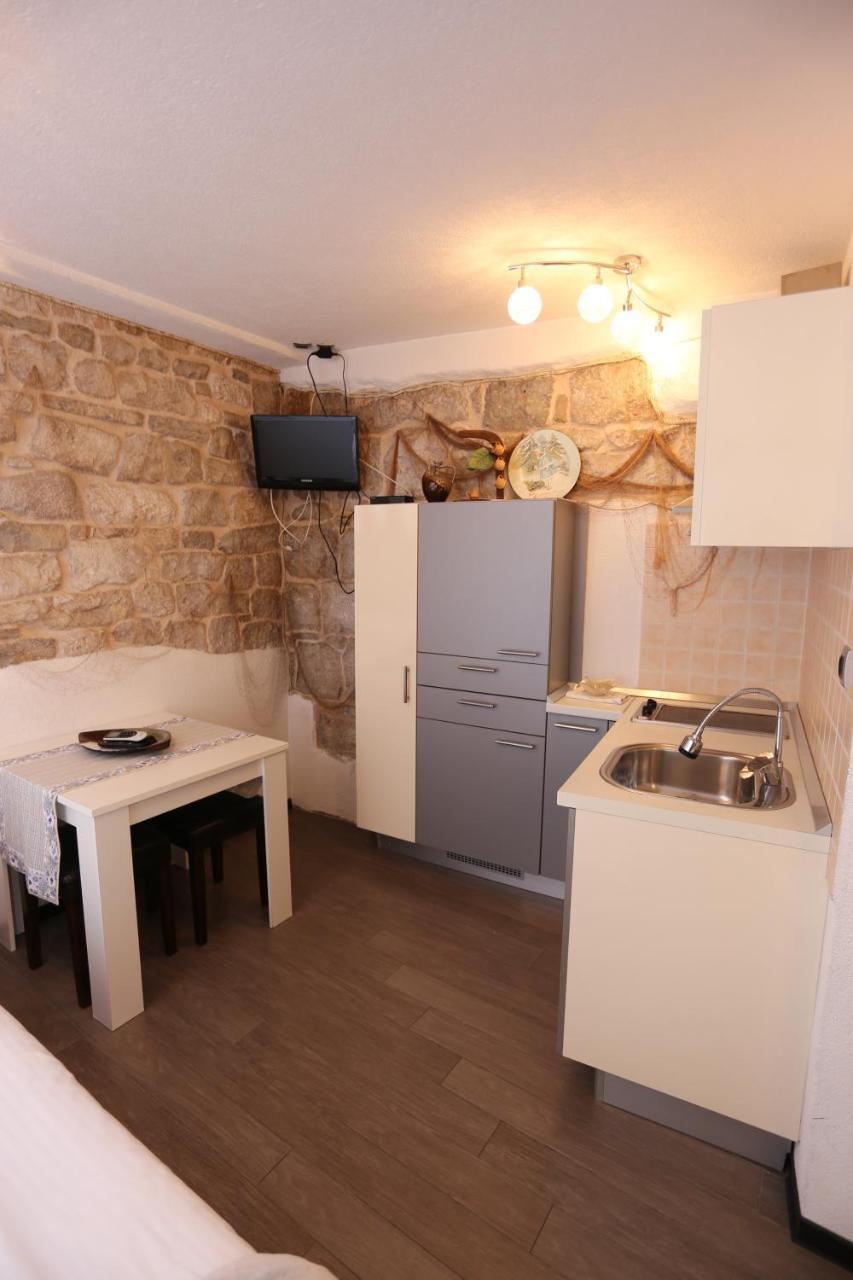 Apartments Nikolla Сплит Экстерьер фото