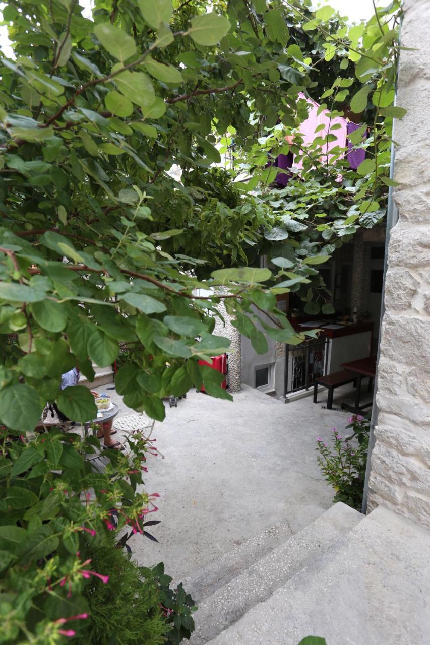 Apartments Nikolla Сплит Экстерьер фото